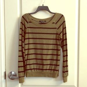 Light sweater top